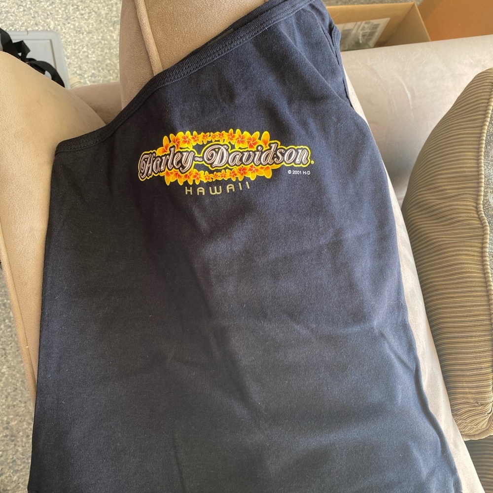 Harley Davidson Hawai’i one sleeve